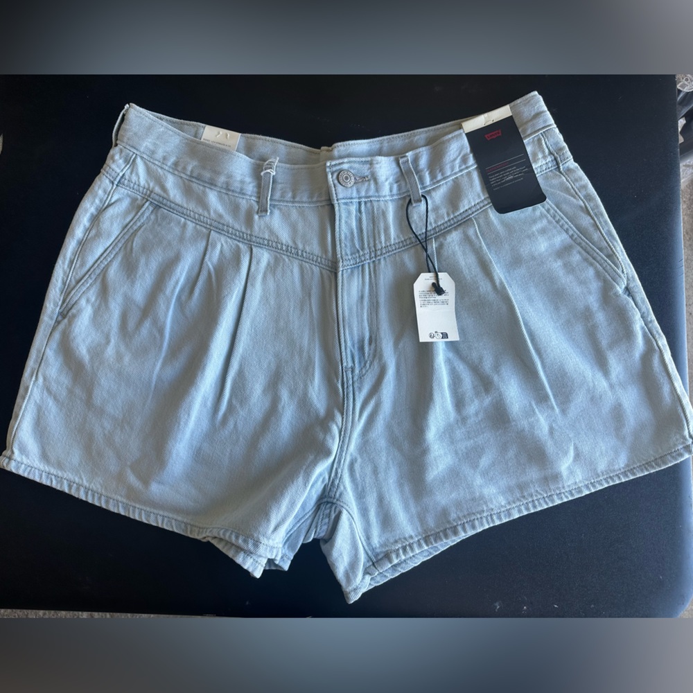 Levi Shorts